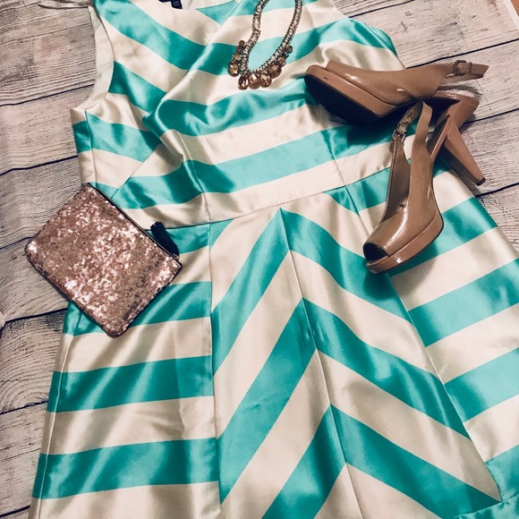 Modcloth 👗 Blue Chevron Dress NWOT size 16 & 12 - Picture 2 of 8